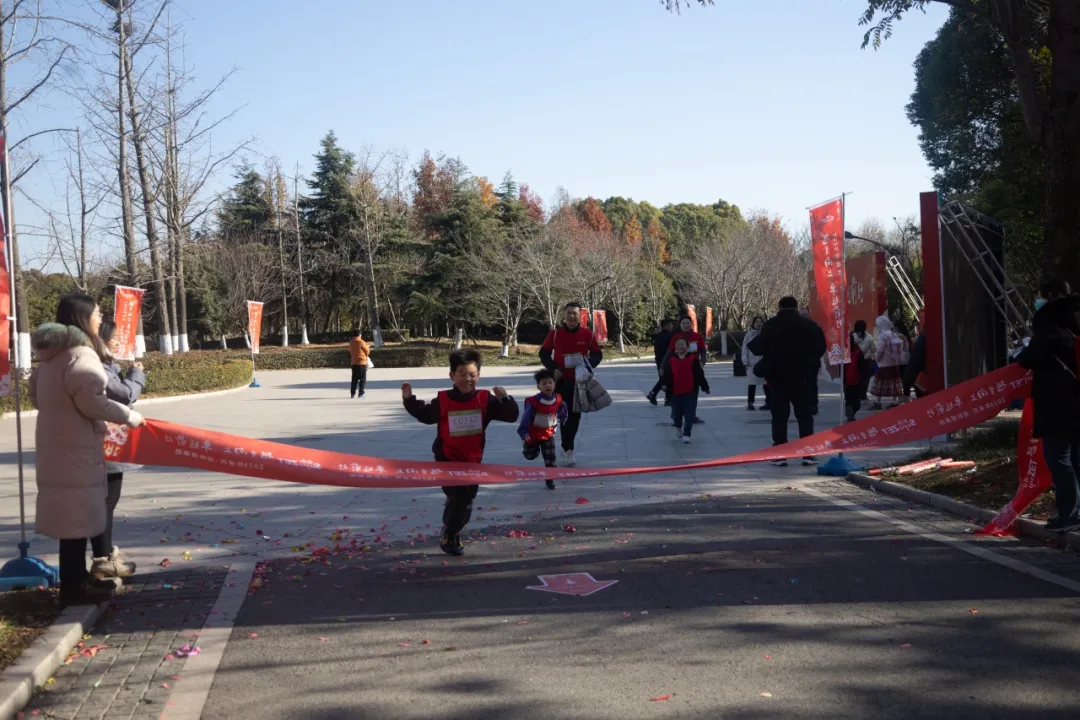 回望2024 启航2025 | k豆钱包股份2025年度战术年会顺利召开